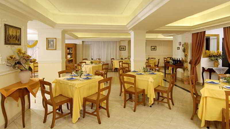 C-Hotels Club House Roma Ristorante foto