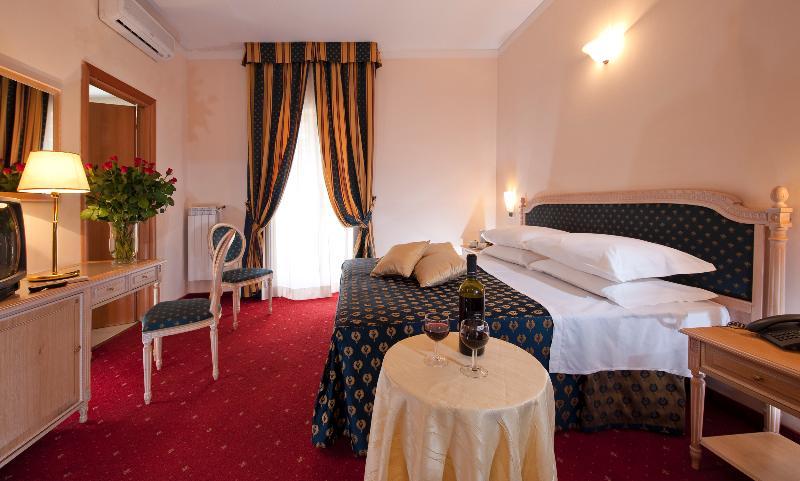 C-Hotels Club House Roma Esterno foto