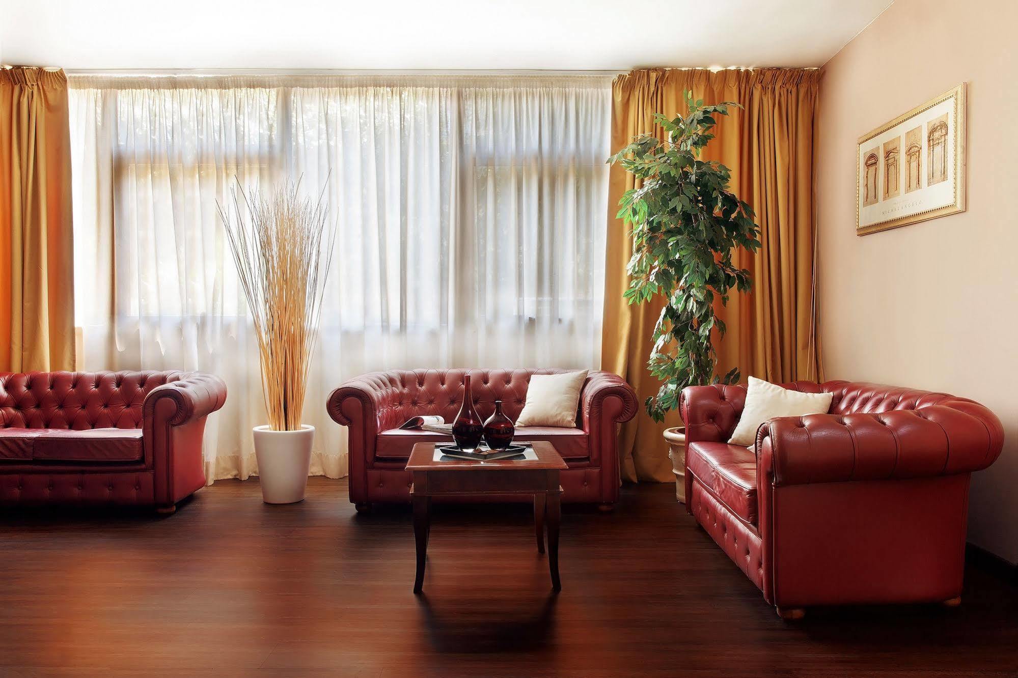 C-Hotels Club House Roma Esterno foto